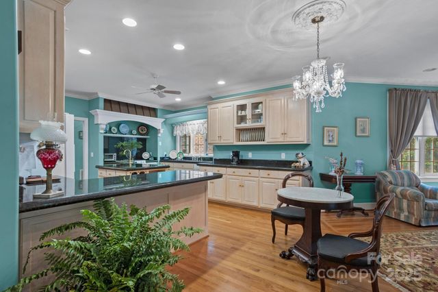 115 W Glenview Drive, Salisbury, NC 28147