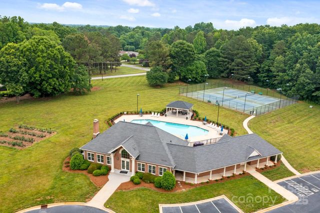 115 W Glenview Drive, Salisbury, NC 28147