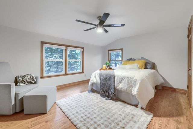 747 Grandview Avenue W, Roseville, MN 55113