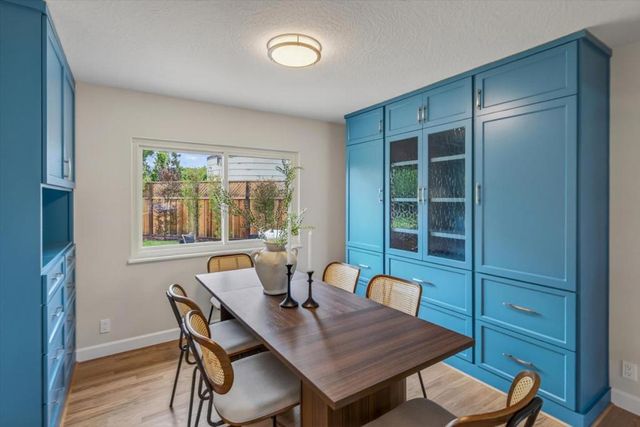 2740 Ramos Court, Mountain View, CA 94040