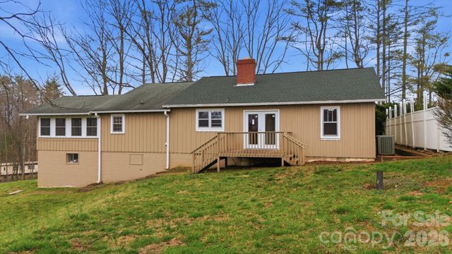 3920 Bryson City Road, Franklin, NC 28734