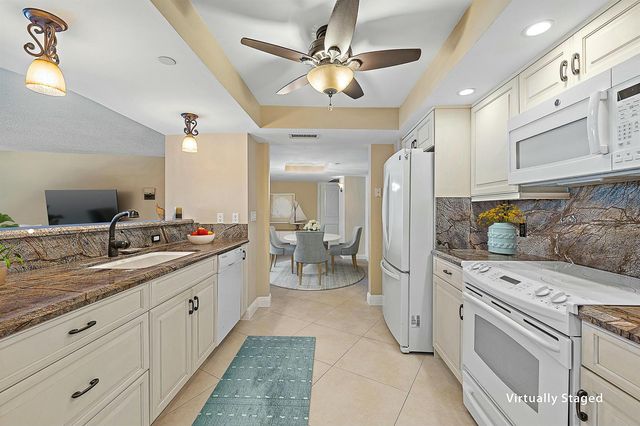 3000 N Ocean Drive 19e, Singer Island, FL 33404