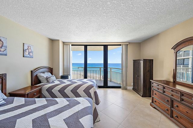 3000 N Ocean Drive 19e, Singer Island, FL 33404