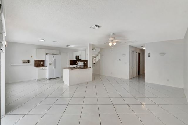 8895 Sonoma Lake Boulevard, Boca Raton, FL 33434