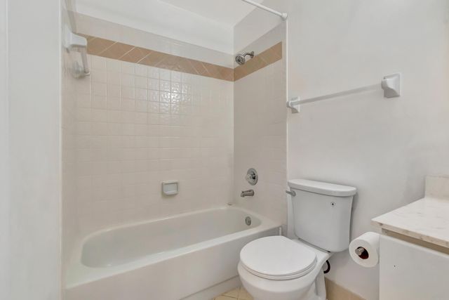 8895 Sonoma Lake Boulevard, Boca Raton, FL 33434