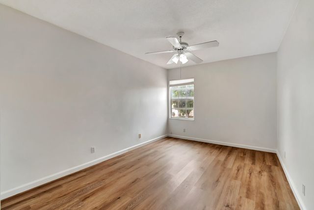 8895 Sonoma Lake Boulevard, Boca Raton, FL 33434