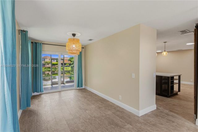 7504 Viscaya Circle, Margate, FL 33063