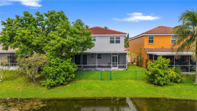 7504 Viscaya Circle, Margate, FL 33063