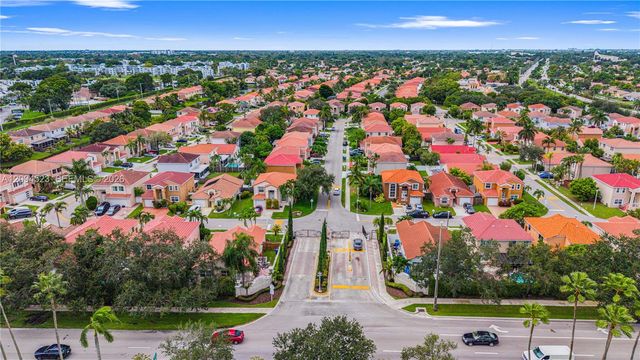 7504 Viscaya Circle, Margate, FL 33063
