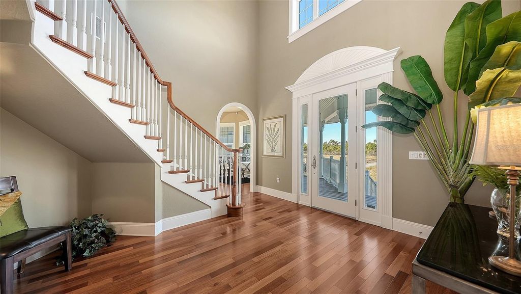 Image 14 of property listing at 925 BAYSHORE DRIVE, Terra Ceia, FL 34250