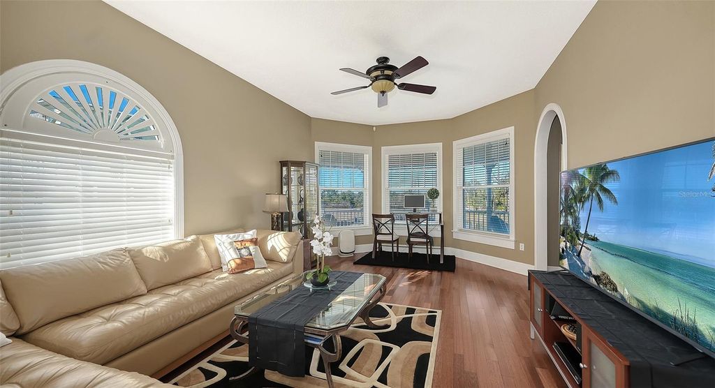 Image 20 of property listing at 925 BAYSHORE DRIVE, Terra Ceia, FL 34250