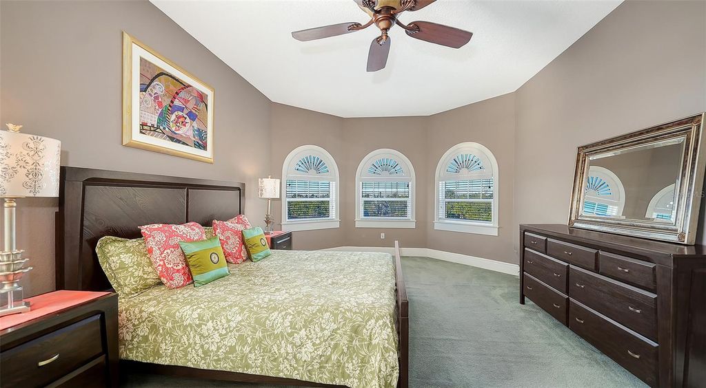 Image 33 of property listing at 925 BAYSHORE DRIVE, Terra Ceia, FL 34250