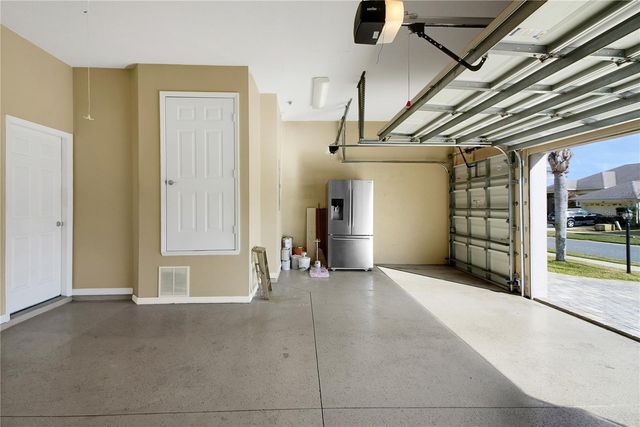 3715 MULBERRY GROVE LOOP, Leesburg, FL 34748