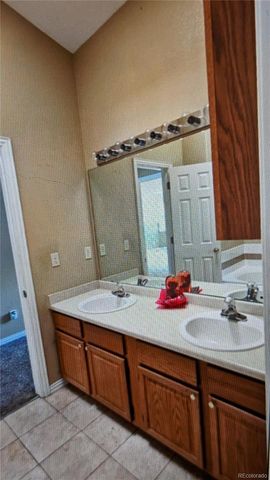 18566 E Greenwood Place, Aurora, CO 80013