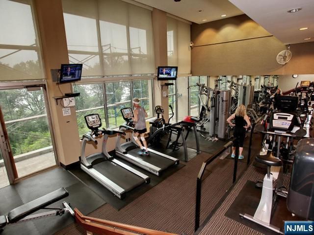 3 Horizon Road 1418, Fort Lee, NJ 07024