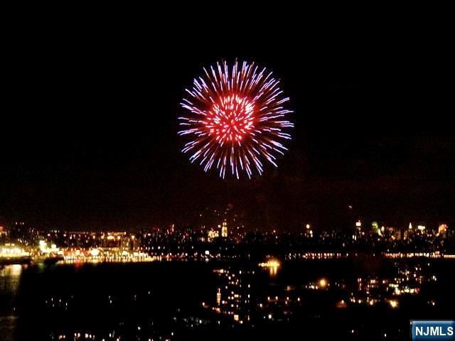 3 Horizon Road 1418, Fort Lee, NJ 07024