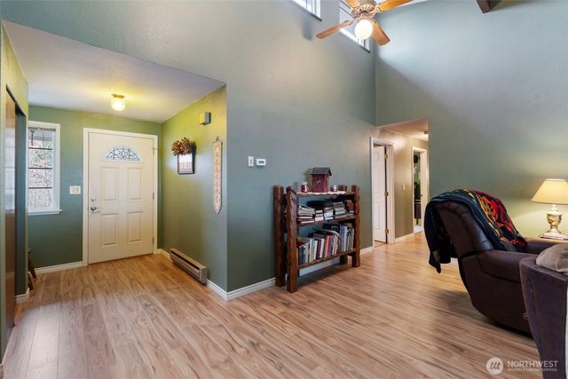 112 Galaxie Road, Chehalis, WA 98532