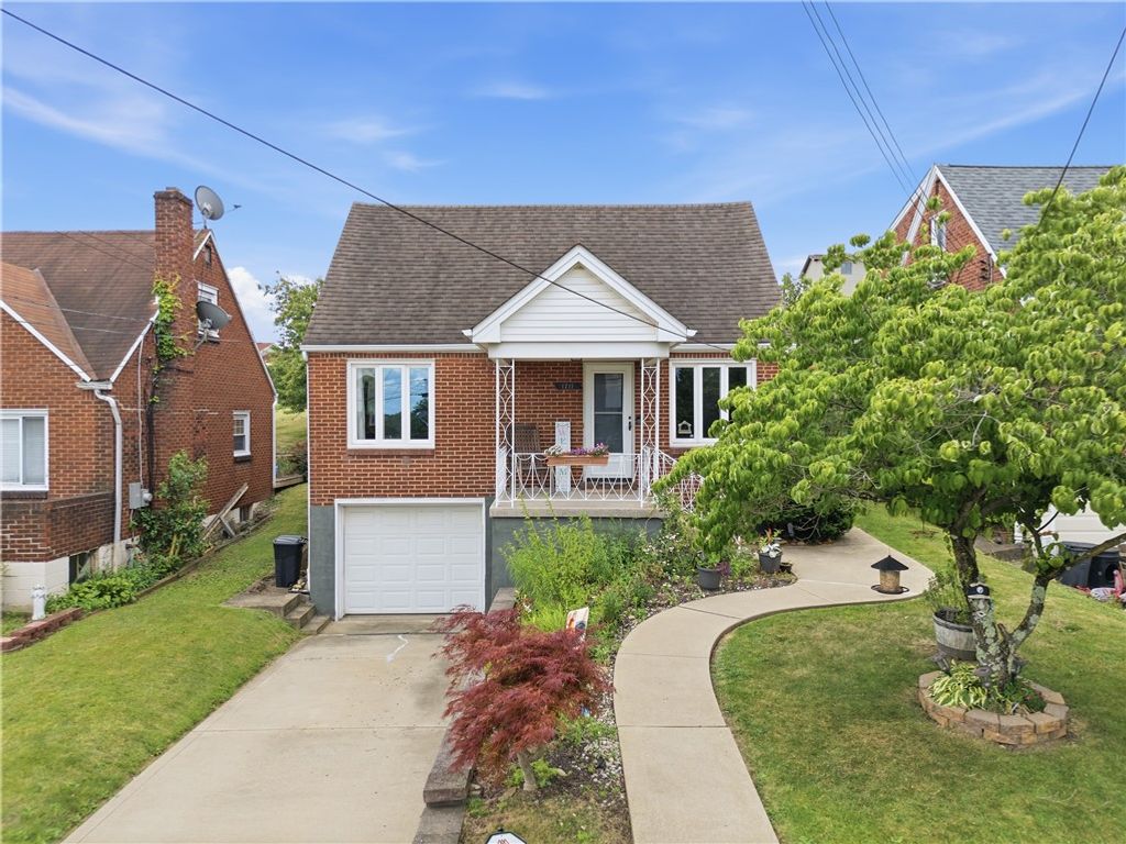 1711 Maine Avenue, West Mifflin, PA 15122