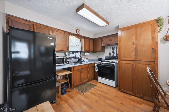 301 Porter Avenue, Campbell, OH 44405