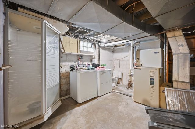 301 Porter Avenue, Campbell, OH 44405