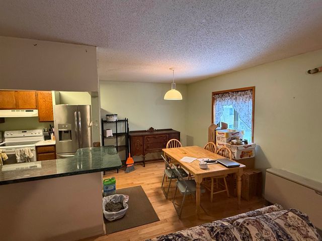 64 Bayberry Lane, South Burlington, VT 05403