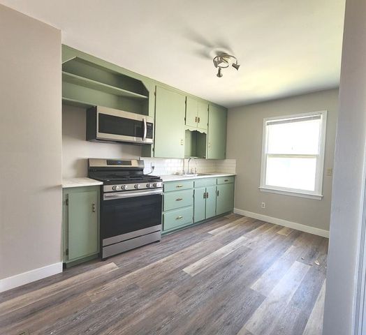 2645 S Mead St, Wichita, KS 67216