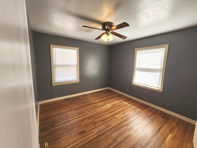 2645 S Mead St, Wichita, KS 67216