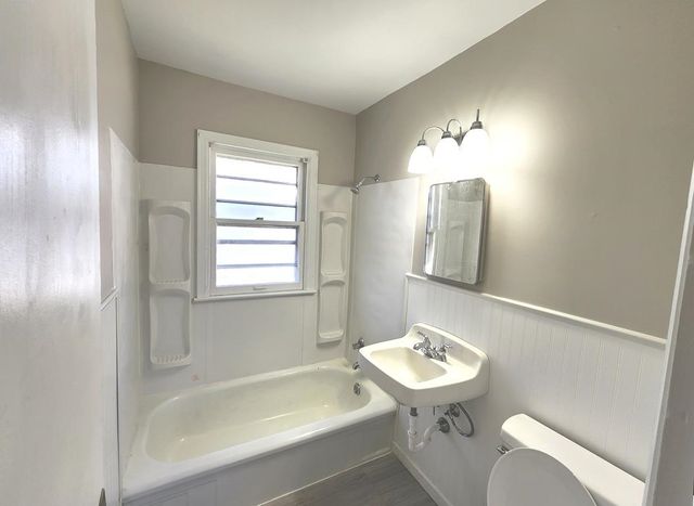 2645 S Mead St, Wichita, KS 67216