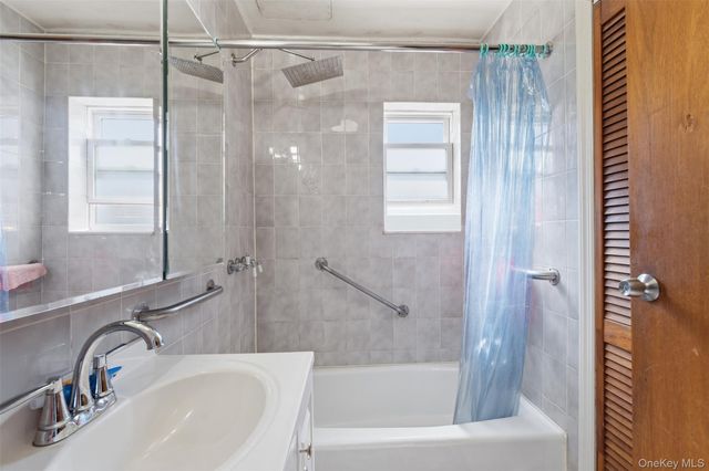 1677 Unionport Road, Bronx, NY 10462