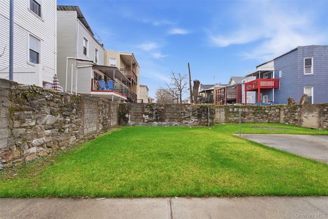 1677 Unionport Road, Bronx, NY 10462