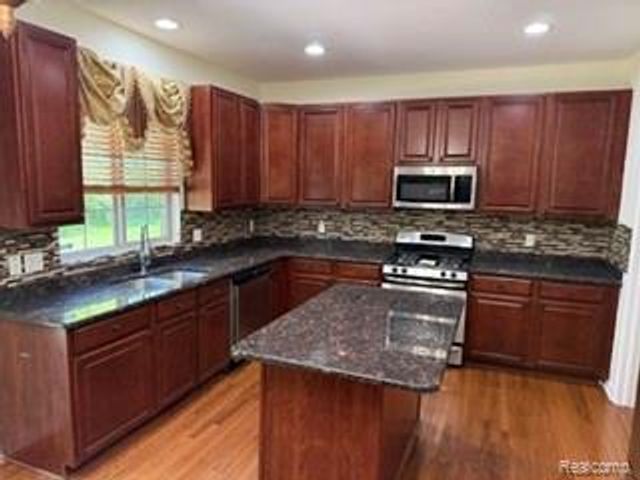 4853 Vinewood Drive, Sterling Heights, MI 48314