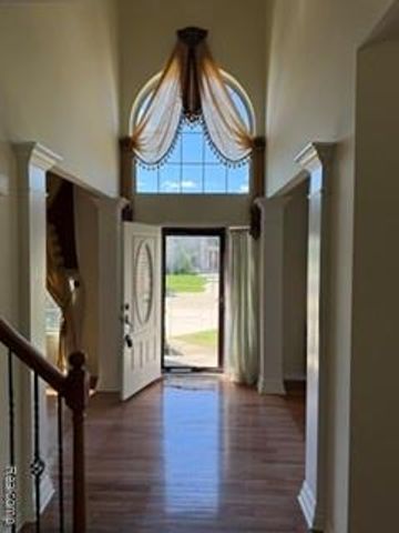 4853 Vinewood Drive, Sterling Heights, MI 48314