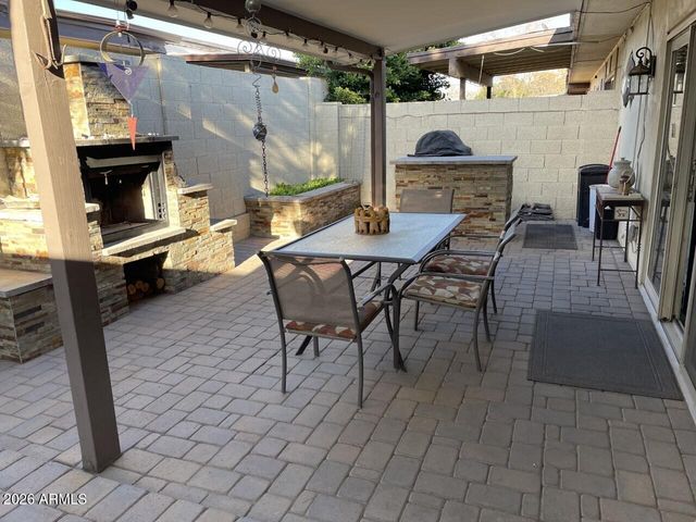 524 W COLGATE Drive, Tempe, AZ 85283