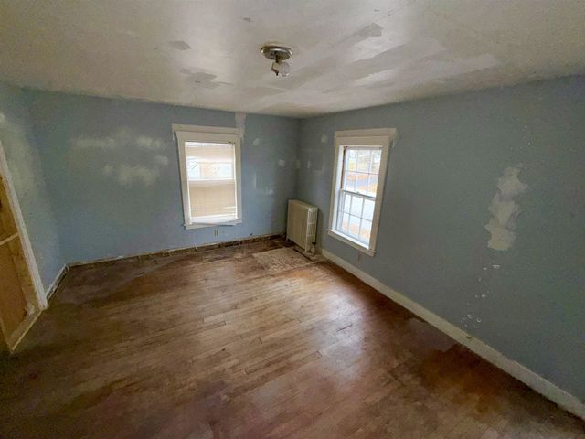 48 Jackson Street, Laconia, NH 03246