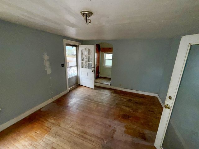 48 Jackson Street, Laconia, NH 03246