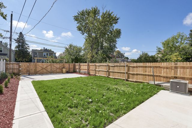 53 W 108th Street, Chicago, IL 60628