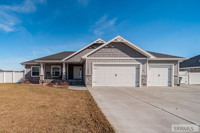 1250 N Bent Grass Drive, Ammon, ID 83406