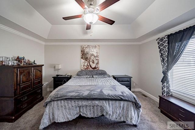 1250 N Bent Grass Drive, Ammon, ID 83406