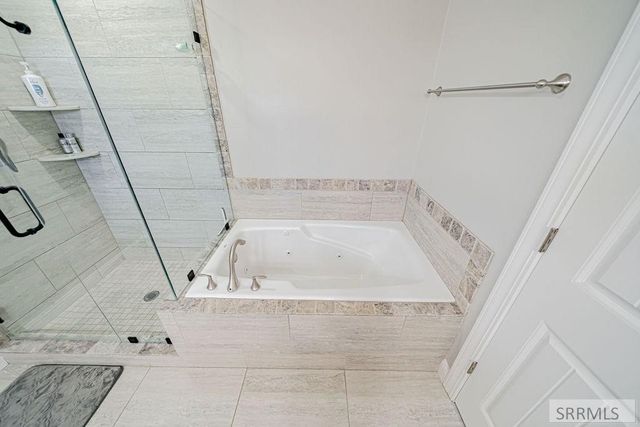 1250 N Bent Grass Drive, Ammon, ID 83406