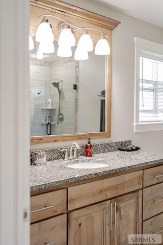 1250 N Bent Grass Drive, Ammon, ID 83406