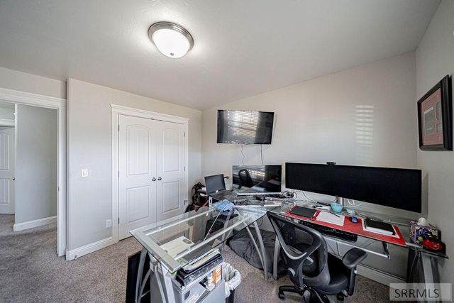 1250 N Bent Grass Drive, Ammon, ID 83406