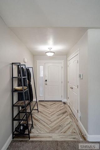 1250 N Bent Grass Drive, Ammon, ID 83406