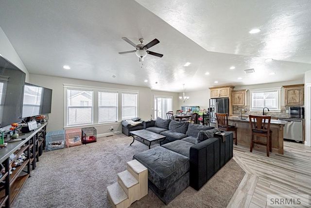 1250 N Bent Grass Drive, Ammon, ID 83406