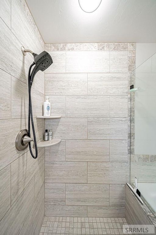 Image 38 of property listing at 1250 N Bent Grass Drive, Ammon, ID 83406