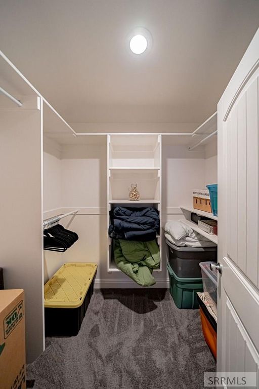 Image 50 of property listing at 1250 N Bent Grass Drive, Ammon, ID 83406