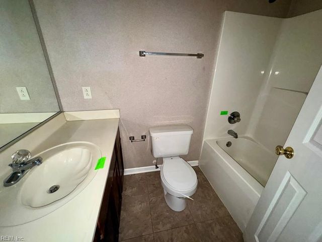 979 Denhart ST, Norfolk, VA 23504