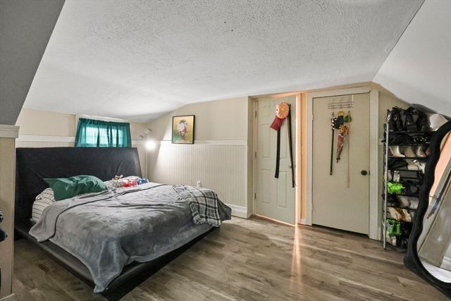 83 Oklahoma St, Springfield, MA 01104