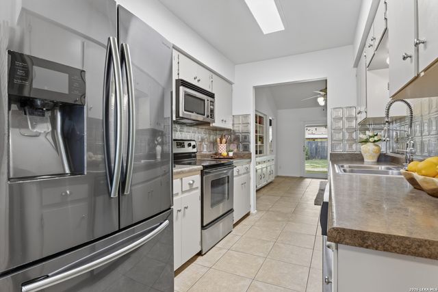 903 Silver Spruce, San Antonio, TX 78232
