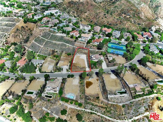 16751 Monte Hermoso Drive, Pacific Palisades, CA 90272