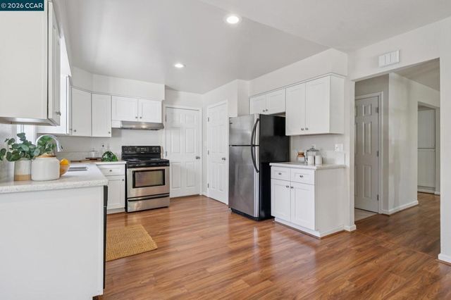 4830 Tahoe Circle, Martinez, CA 94553